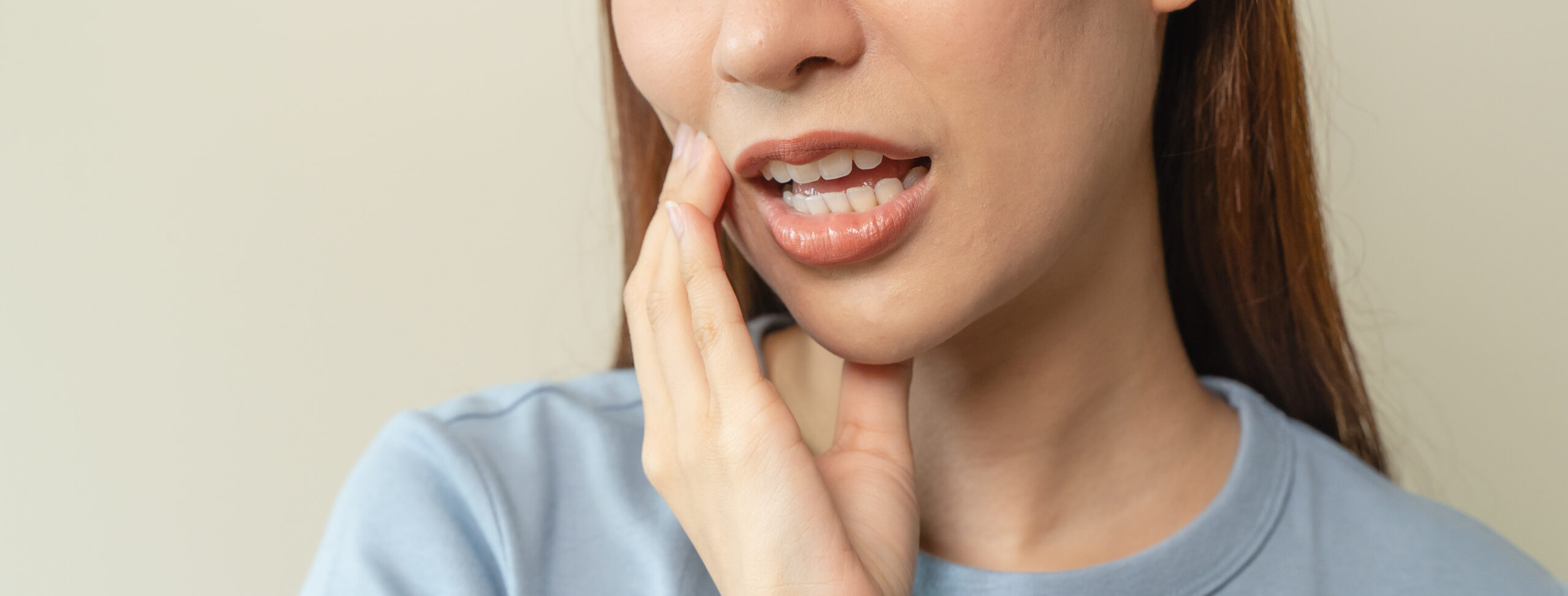 Featured image for “Managing Minor Dental Discomfort”